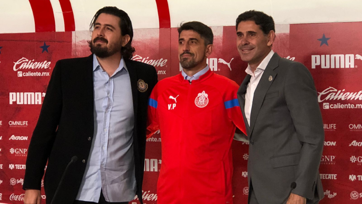 Veljko Paunović es presentado como DT de Chivas