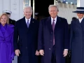 Fotos y momentos destacados de Donald Trump y Melania durante la toma de protesta presidencial.