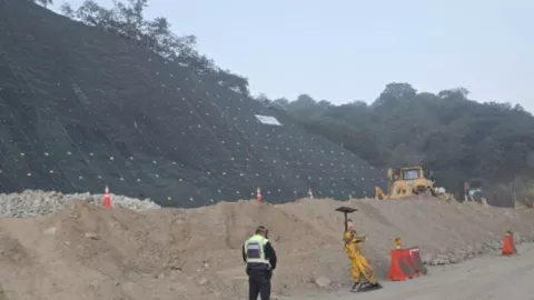 Derrumbe en carretera Cuacnopalan-Oaxaca hoy 3 de diciembre de 2025