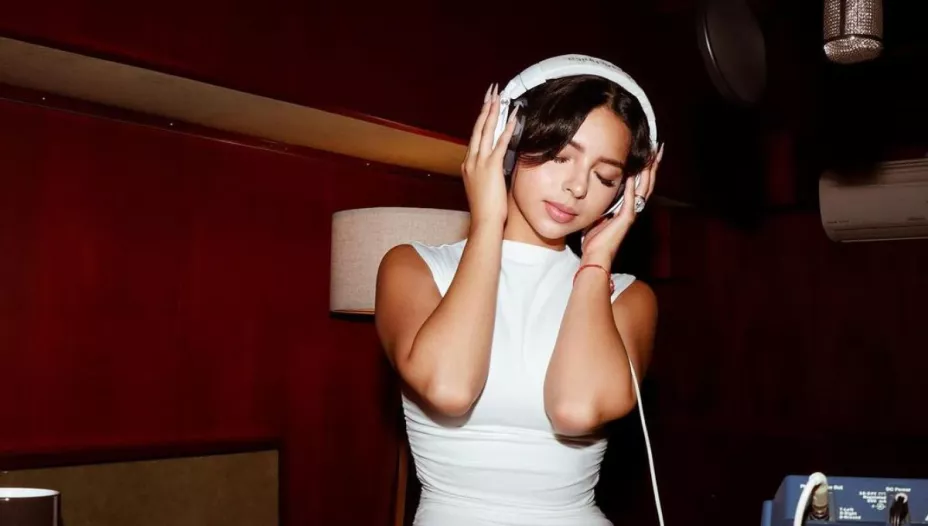 El polémico mensaje que la mamá de Ángela Aguilar le dedicó en su cumpleaños