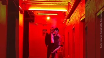 Susana en la playa.jpg