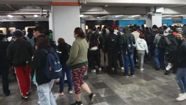 ¿Qué pasa en el Metro CDMX hoy viernes 27 de marzo de 2026?