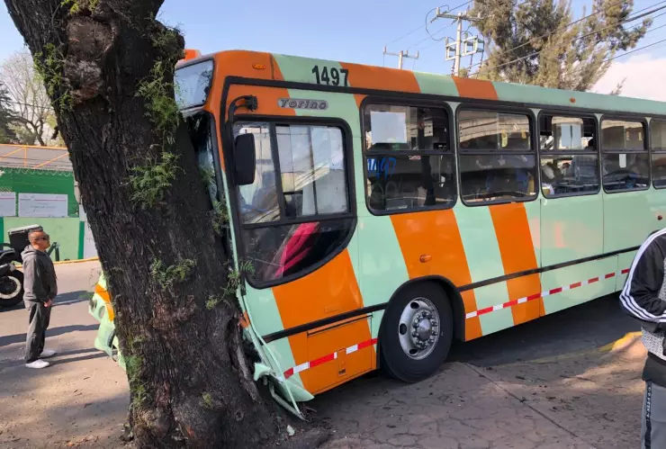 Nueve pasajeros lesionados deja accidente de RTP en la GAM