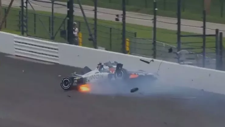 VIDEO: Brutal accidente dejó tres autos destruidos en las 500 Millas de Indianápolis; Alexander Rossi fue hospitalizado