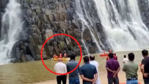 Familia muere ahogada cuando se tomaba una selfie en la India.