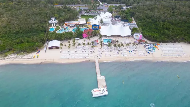 Anuncian inversión de Royal Caribbean en Cozumel para construir un beach club.jpg