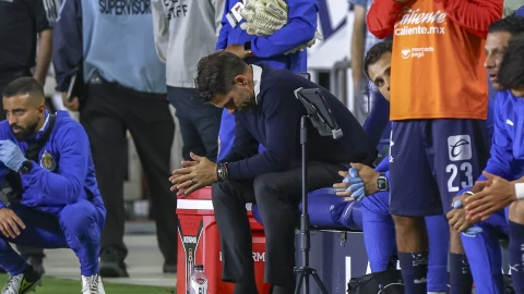 ¿Problemas en el equipo? Fernando Gago estaría MOLESTO con uno de los capitanes de Chivas