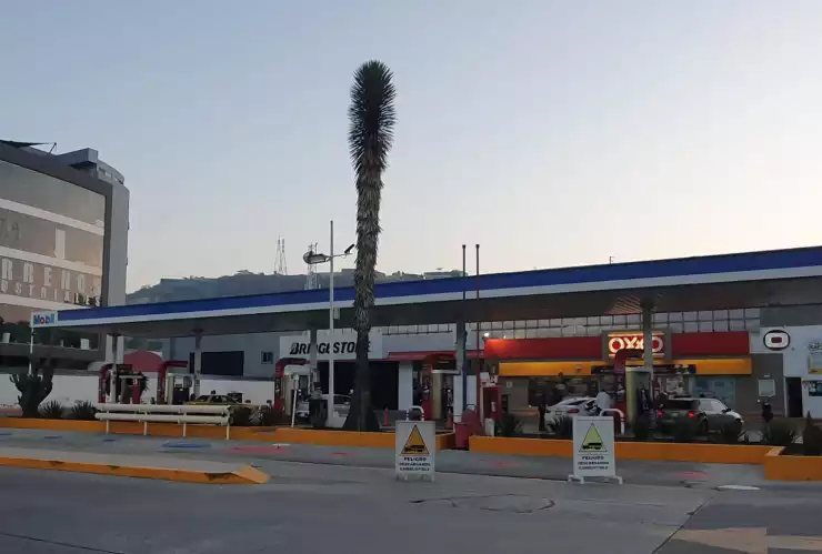 Estación de gasolina.jpeg