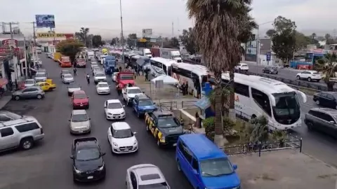 paro-de-transportistas-carreteras-de-México-inseguridad-de-carreteras-paro-nacional-carreteras-cerradas-alternativas-viales