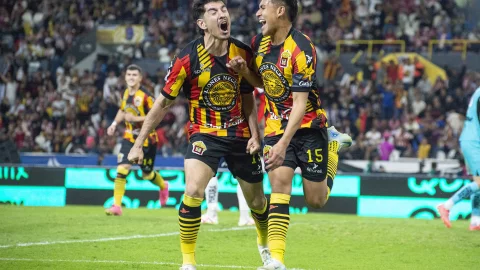 Leones Negros campeón de Copa Pacífica 2024.jpeg
