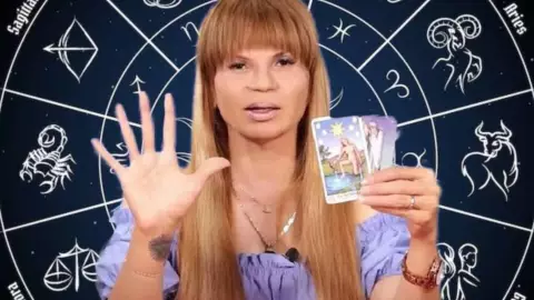 Horóscopos de Mhoni Vidente para hoy_ Las predicciones de cada signo el 14 de diciembre de 2024.jpg