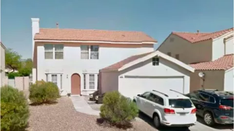 En la fotografía se ve la casa que tiene la misma arquitectura que la casa de los Simpson tomada de Google Maps
