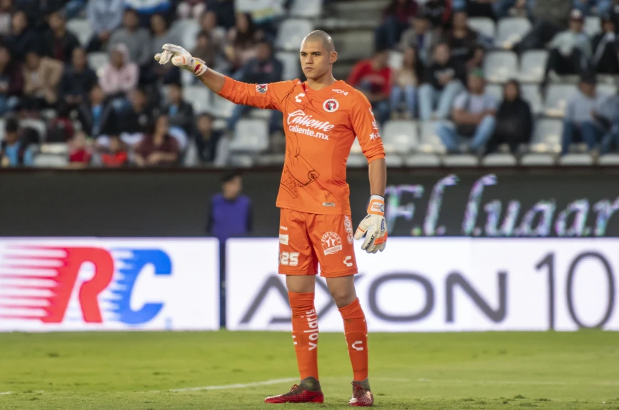 Los dirigidos por Martín Palermo golearon a los Xolos de Tijuana.