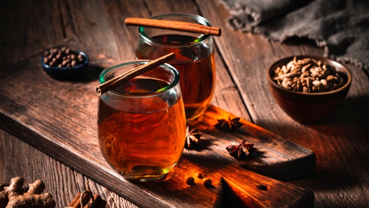 Conoce el beneficio del té de clavo con canela y jengibre