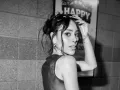 Danna Paola blanco y negro.jpg