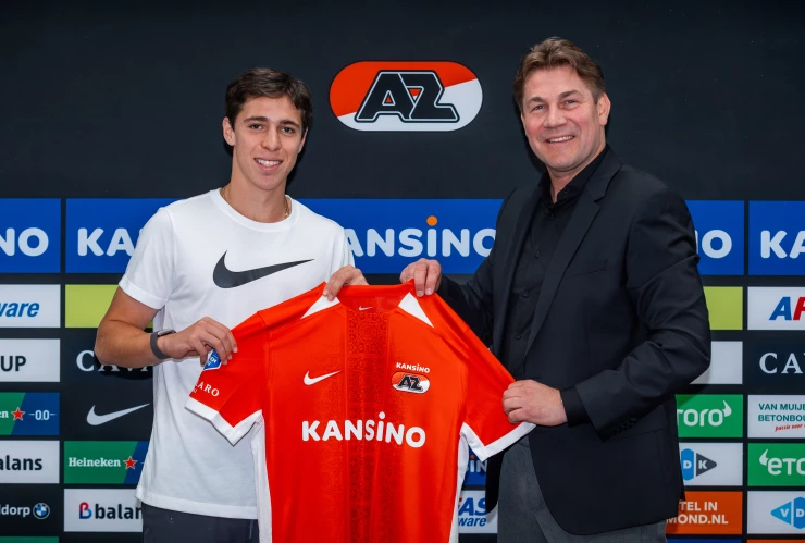 MATEO CHÁVEZ AL AZ ALKMAAR.jpg