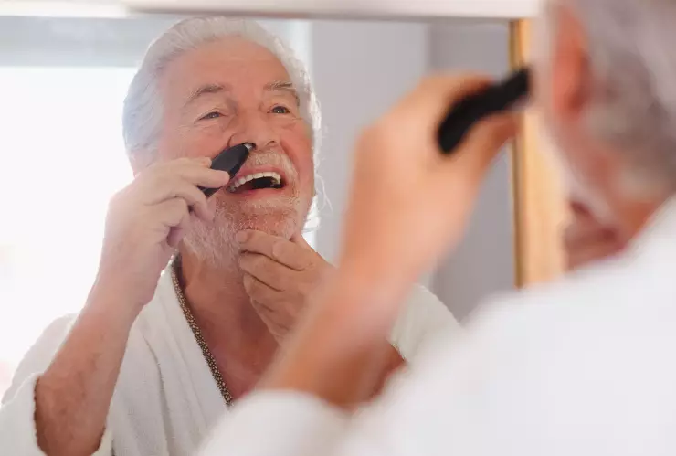 Las personas prefieren eliminar los pelos de la nariz