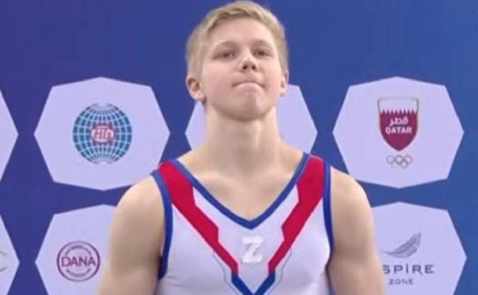 gimnasta ruso que portó una z