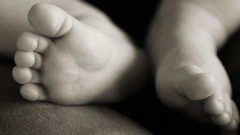 Hallan a bebé sin vida en Coatzacoalcos.