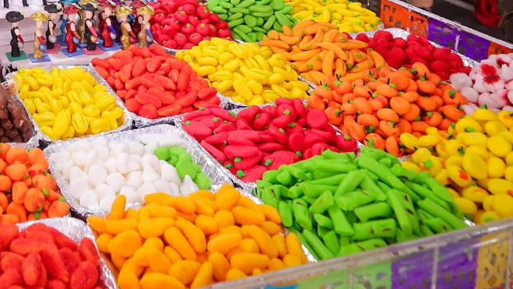 Cómo hacer dulces de alfeñique para el Día de Muertos