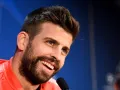 Pique sonriendo.jpg
