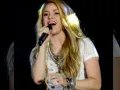 Shakira Cantándo.jpg