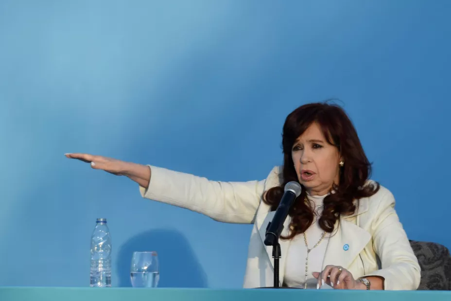 Fernández de Kirchner, más cerca de presidir el peronismo en Argentina