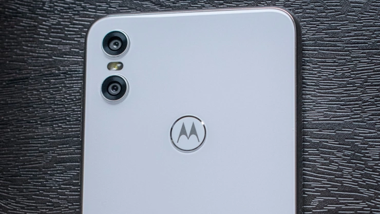 Estos son los mejores tel&eacute;fonos de Motorola dentro de la gama media