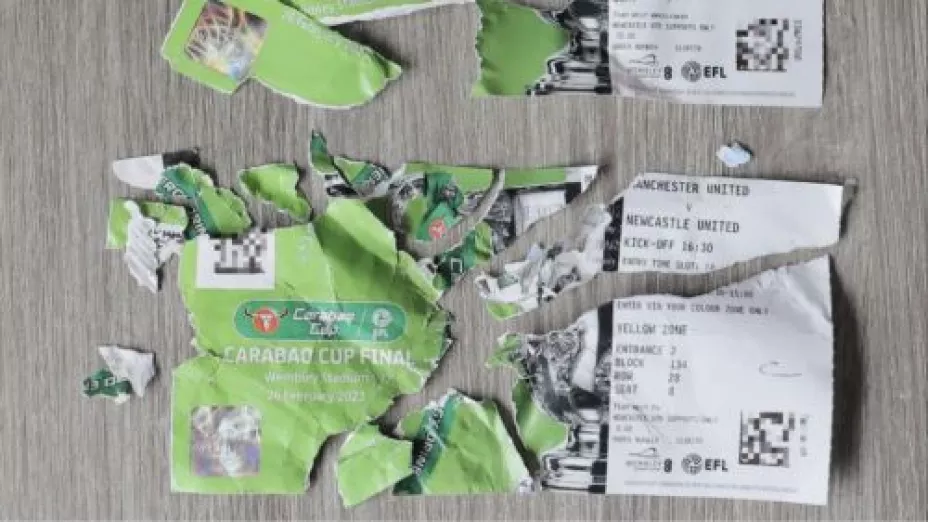 Boleto Carabao Cup destrozado.jpeg