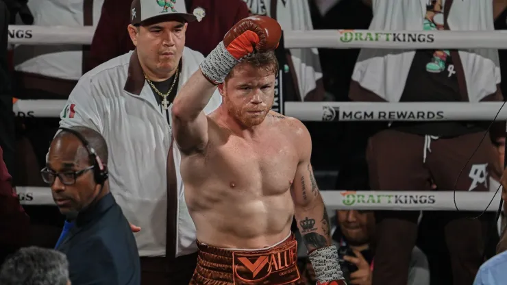 Canelo vs. Mbilli por Azteca 7 en línea