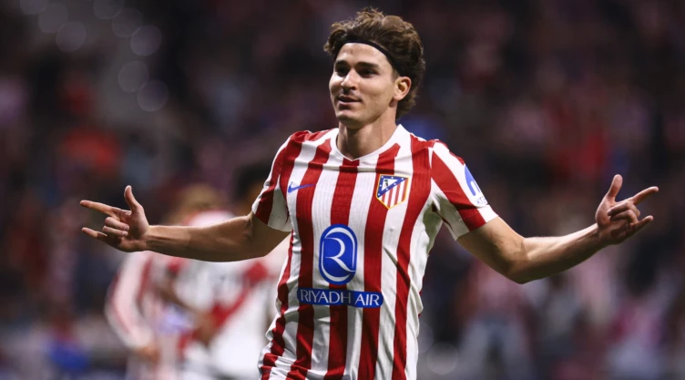 Julián Álvarez es pretendido por el PSG