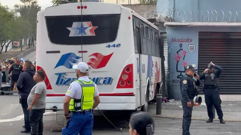 Accidente en Martín Carrera deja un muerto