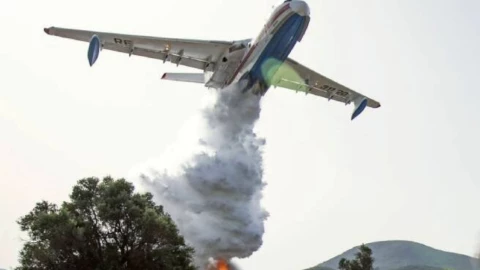 avion-rusia-incendios.jpg