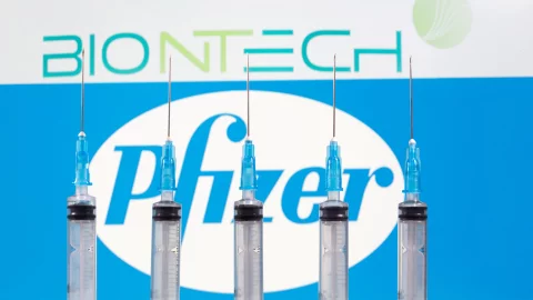 La vacuna contra COVID-19 de Pfizer y BionTech elevó su efectividad al 95%