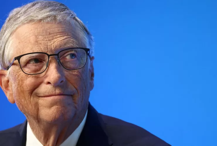 ¿Quitará trabajos? Estas son las profesiones que sobrevivirán a la Inteligencia Artificial, según Bill Gates