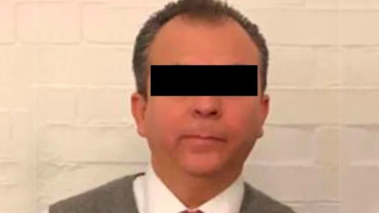 colaborador collins.jpg