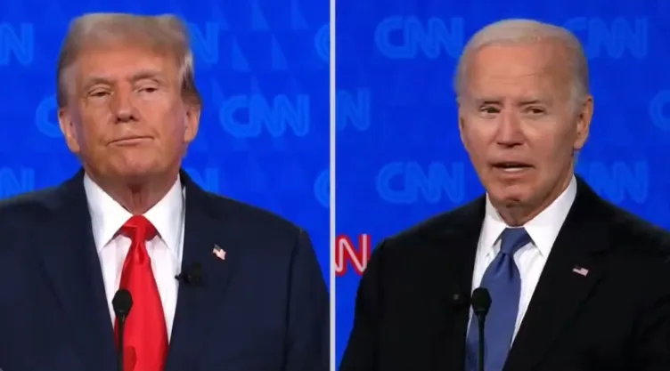 A la izquierda, Donald Trump; a la derecha, Joe Biden; durante el debate presidencial