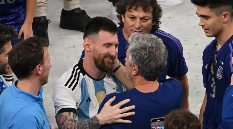 Lionel Messi Así se anunció la muerte de su padre Jorge Messi en Venga La Alegría.jpg