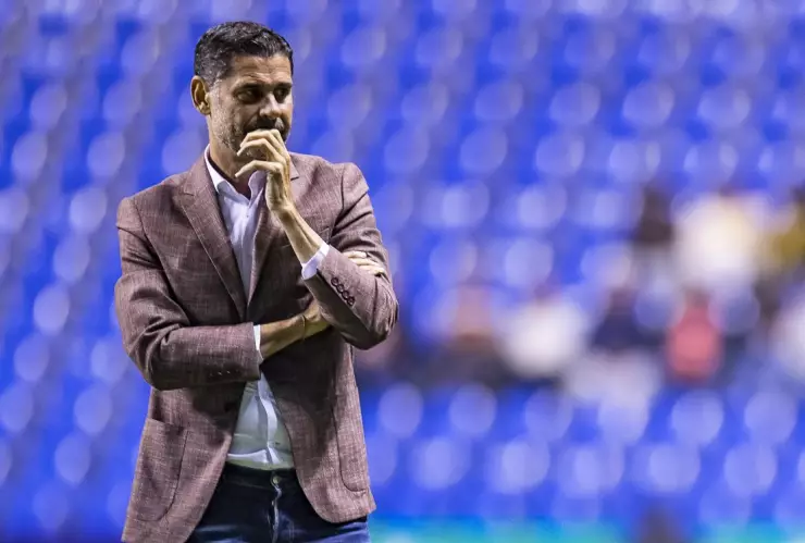 Fernando Hierro fuera de Chivas Liga MX Clausura 2024.