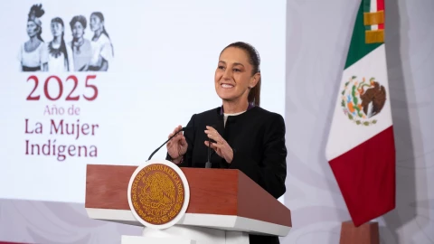 Claudia Sheinbaum durante su conferencia matutina hoy martes 16 de diciembre de 2025 en México