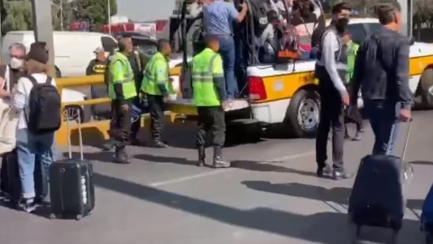 Bloqueo en Terminal 1 del AICM