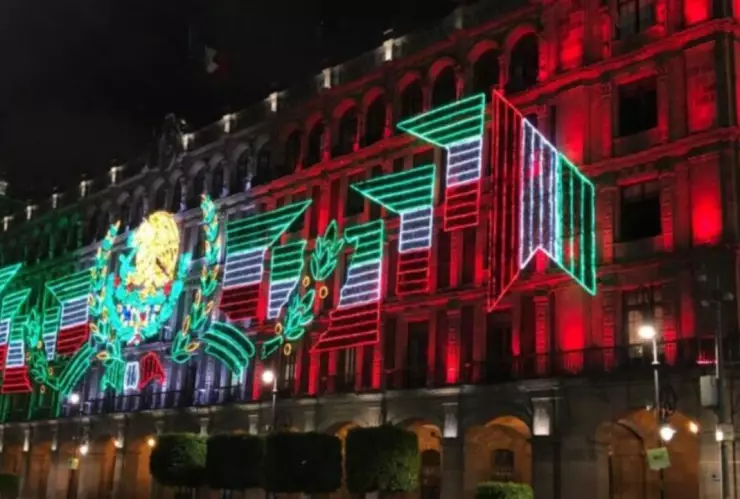 puente este 15 y 16 de septiembre en las escuelas de México