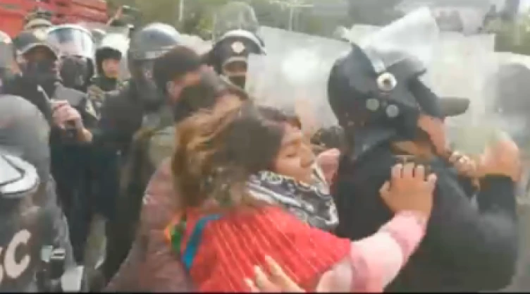 TRIQUIS SE ENFRENTAN REFORMA.png