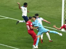 Choque Alireza Beiranvand Inglaterra vs Irán Qatar 2022