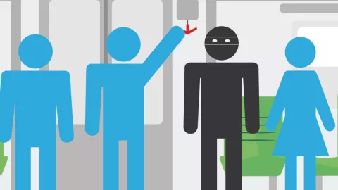 Si eres víctima de un robo al interior del Metro CDMX acciona la palanca de emergencia.