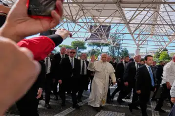 VATICANO-PAPA-CIRUGÍA