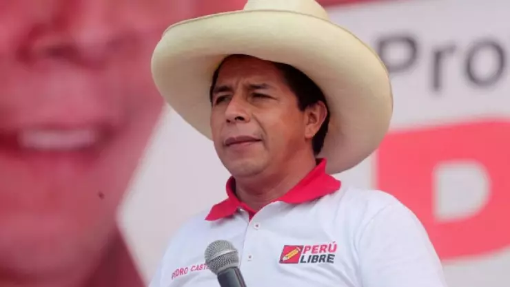 Dan prisión preventiva a Pedro Castillo, expresidente de Perú