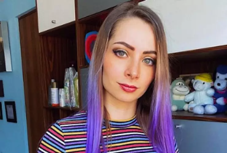 La youtuber YosStop fue denunciada por el delito de pornografía infantil por almacenar el video en el que cuatro hombres violan a una menor de edad.