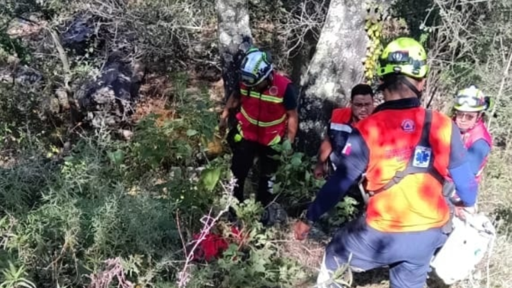 Adulto mayor cae a un barranco en Guanajuato.png