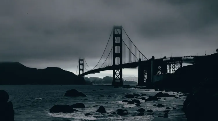 Clima sombrío en el Área de la Bahía de San Francisco.